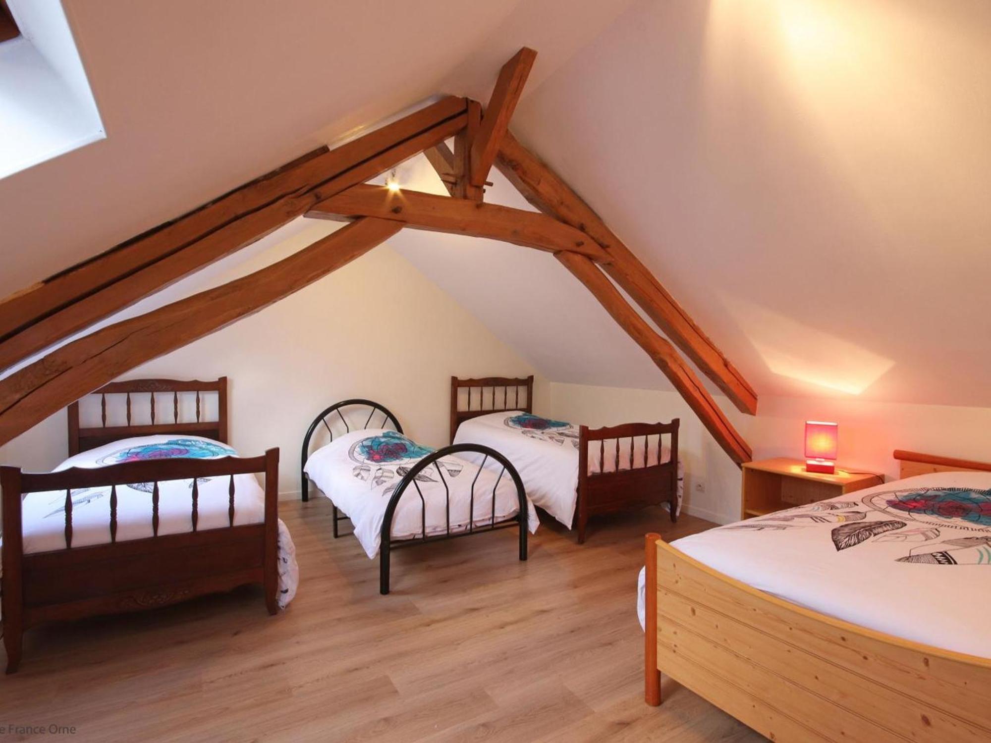 Maison Percheronne Spacieuse Avec Billard, Babyfoot, Et Jardin Clos, Animaux Bienvenus ! - Fr-1-497-65 La Mesniere 외부 사진